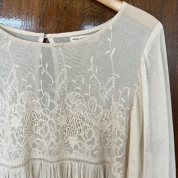 Spell (and The Gypsy) Boho Festival Scorpio Blouse - Picture 8 of 11